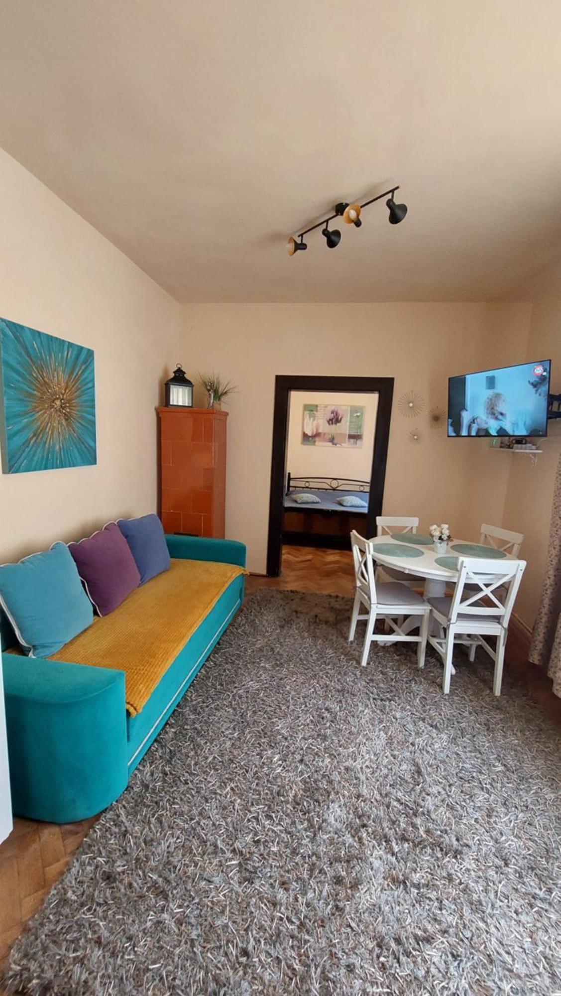 Saray Republicii Apartment *